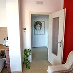 Arts At 5 Terre's Valley * בורגטו די וארה